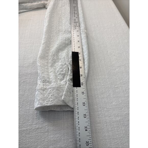 Fever White Eyelet Pintuck Boho Blouse Women’s L Cotton Peasant Top - Picture 16 of 16